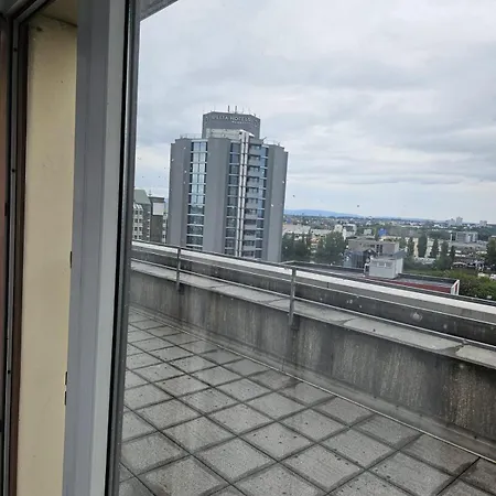 شقة Penthouse 10 Etage 3 Schlafzimmer Mit Aussicht *