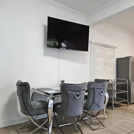 Apartmán Penthouse 10 Etage 3 Schlafzimmer Mit Aussicht